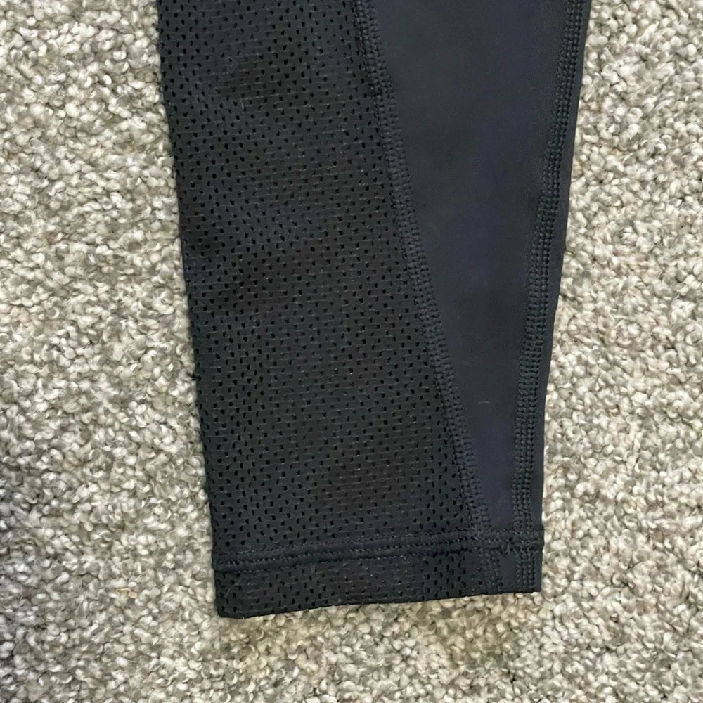Aerie black leggings 24” inseam size small_5